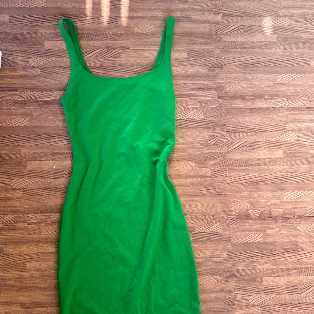 GREEN ZARA TIGHT FIT MINI DRESS SIZE SMALL